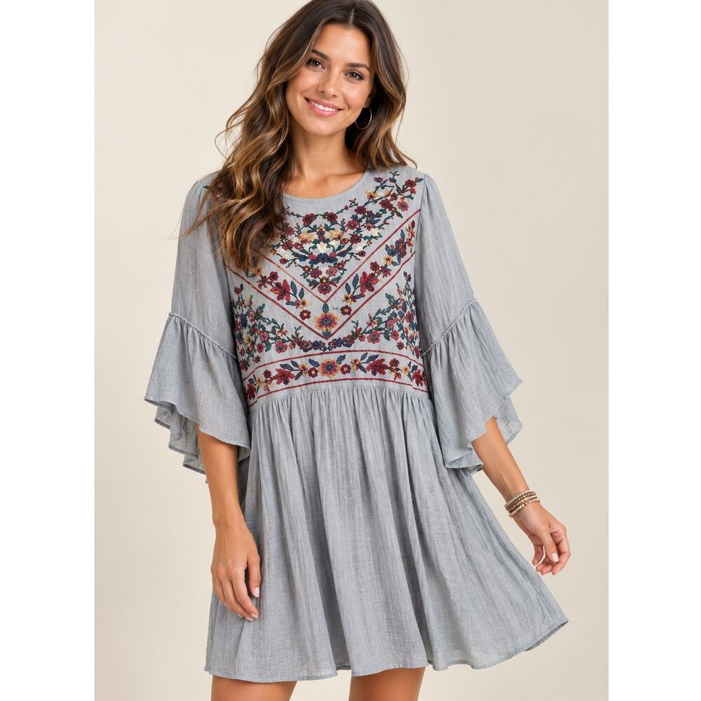 Umgee Floral Embroidered Dress Womens Medium Gray Bell Sleeve Boho Mini Tunic